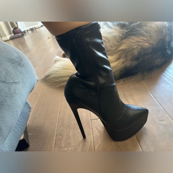 ASOS Sky-High Heeled Black Ankle Boots Size 7 - Picture 6 of 6